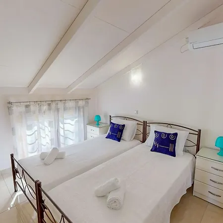 Milou Villa Kagkatika